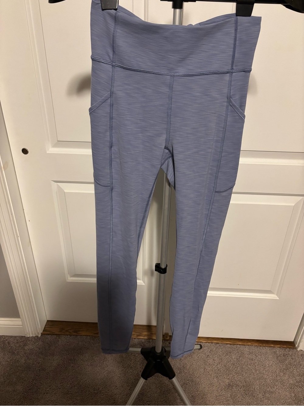 Lululemon High-Rise Performance Leggings in Dusty Blue
